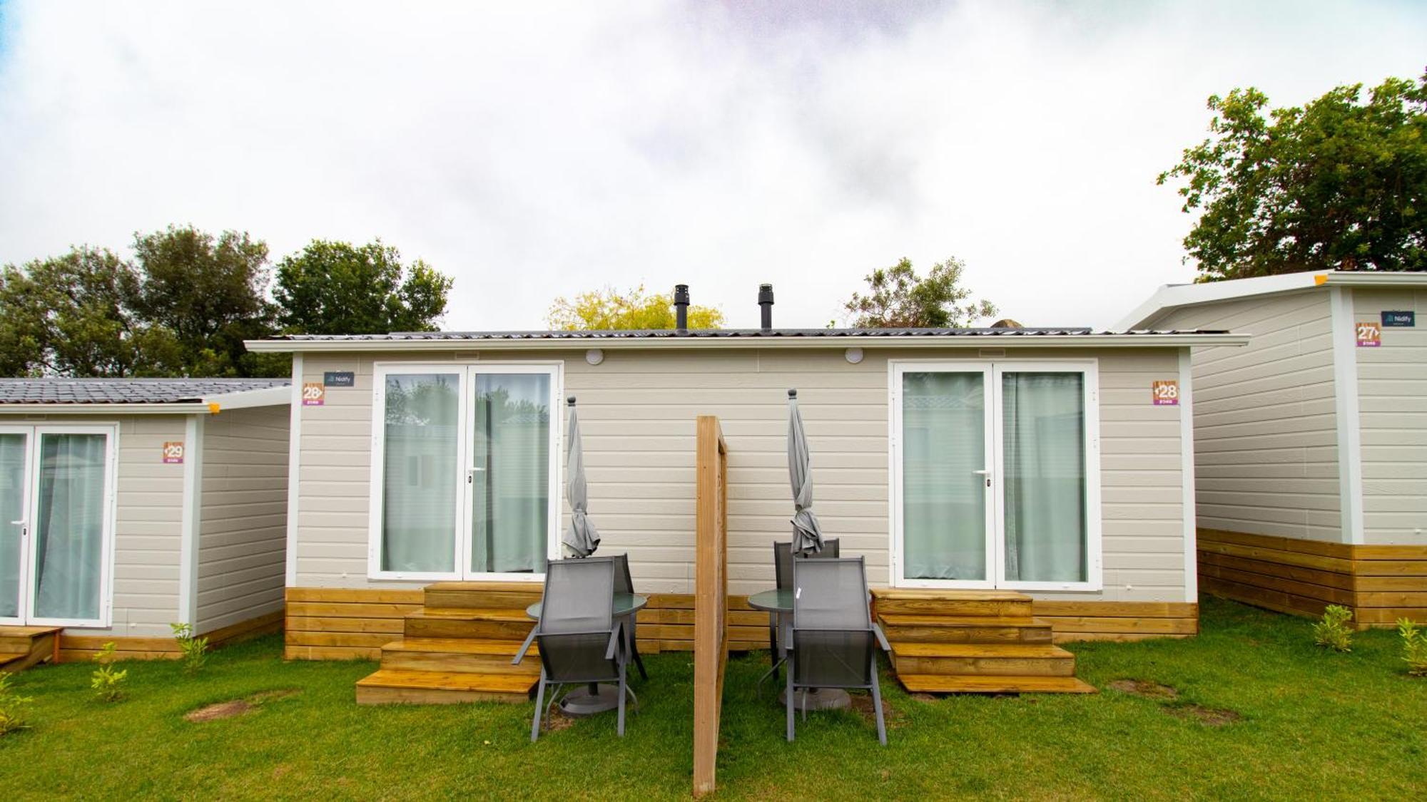 Somo Bungalow Resort - Camping Latas Exterior photo