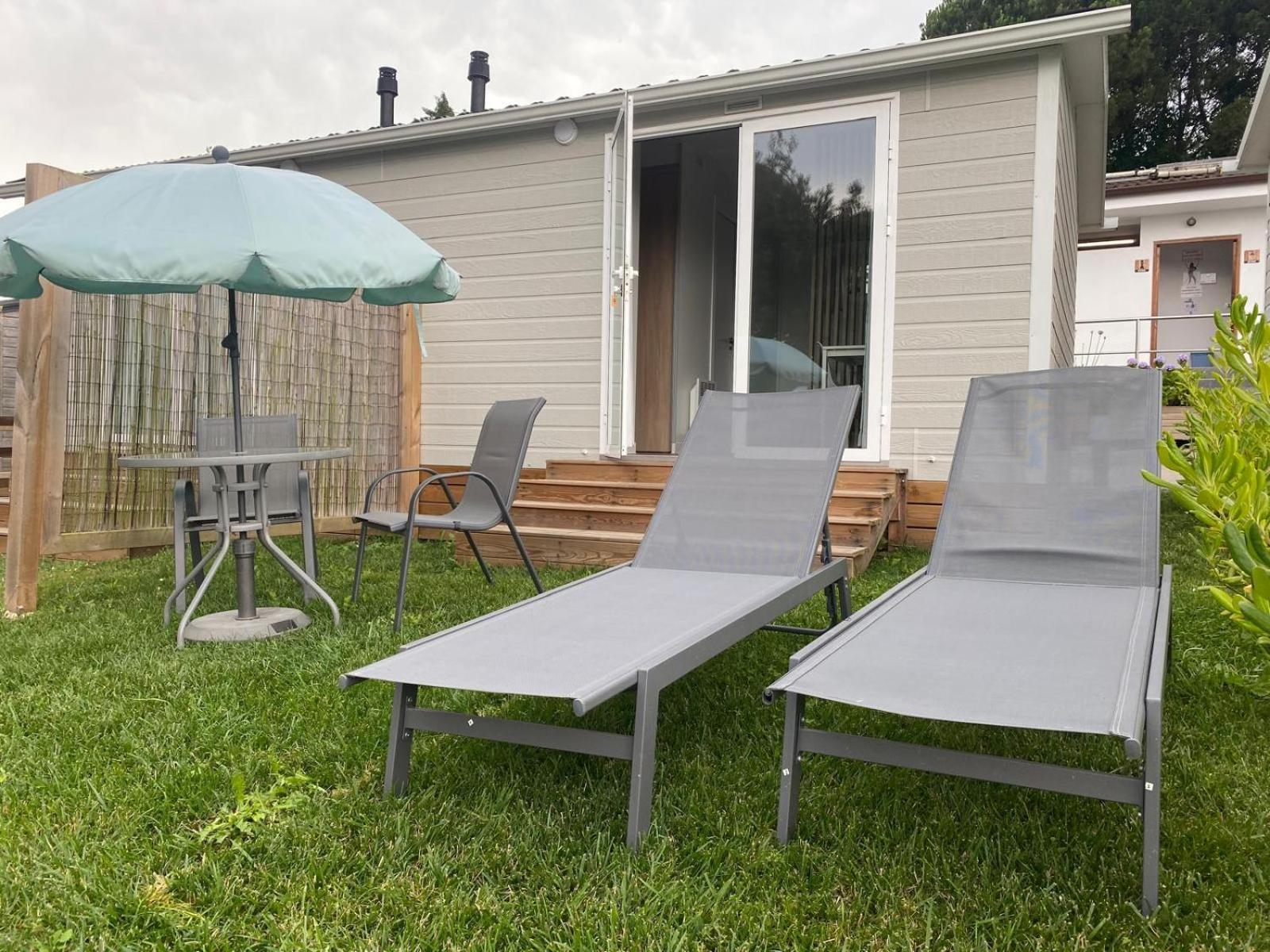 Somo Bungalow Resort - Camping Latas Exterior photo